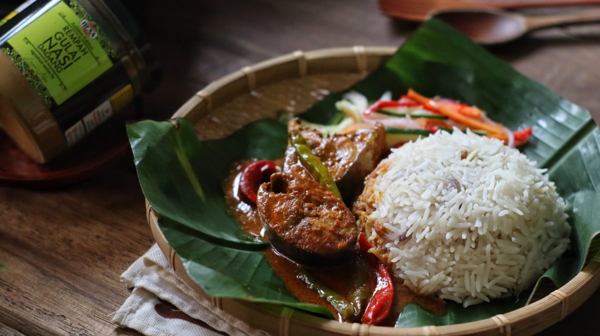 Nasi Dagang Rice Cooker, Gulai Ikan Tongkol & Acar Mentah 3